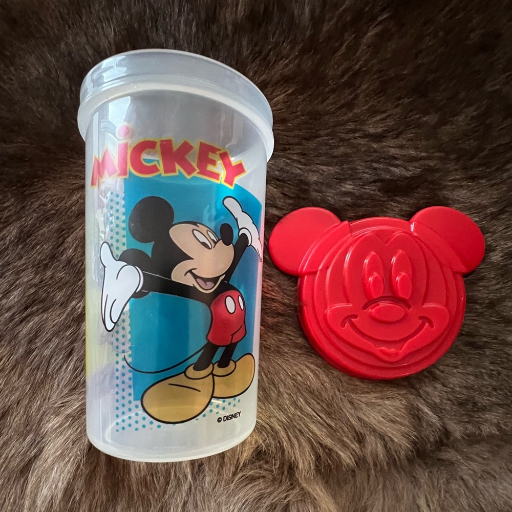 Rare Vintage Tupperware Disney Mickey Tumbler with Lid – NEW (2002–2005) - Picture 4 of 9